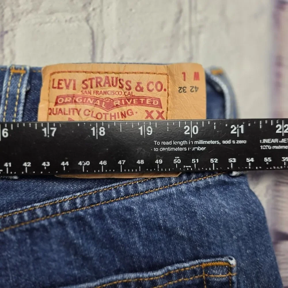Levi's 501 Men’s W42 L32 Made in Colombia 100% Cotton